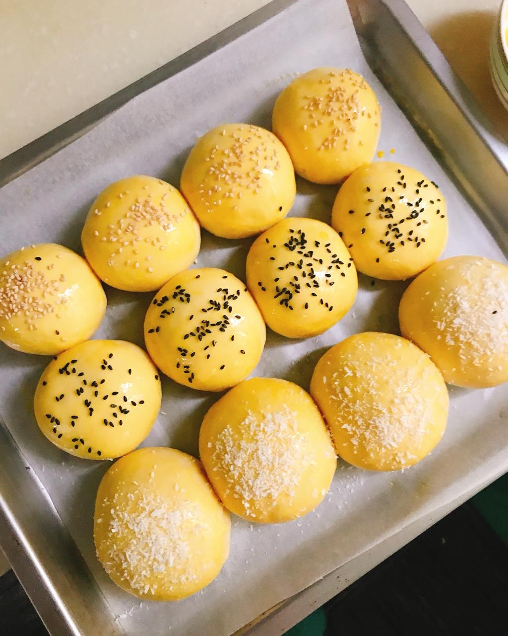 鲜奶油小餐包（一次发酵）