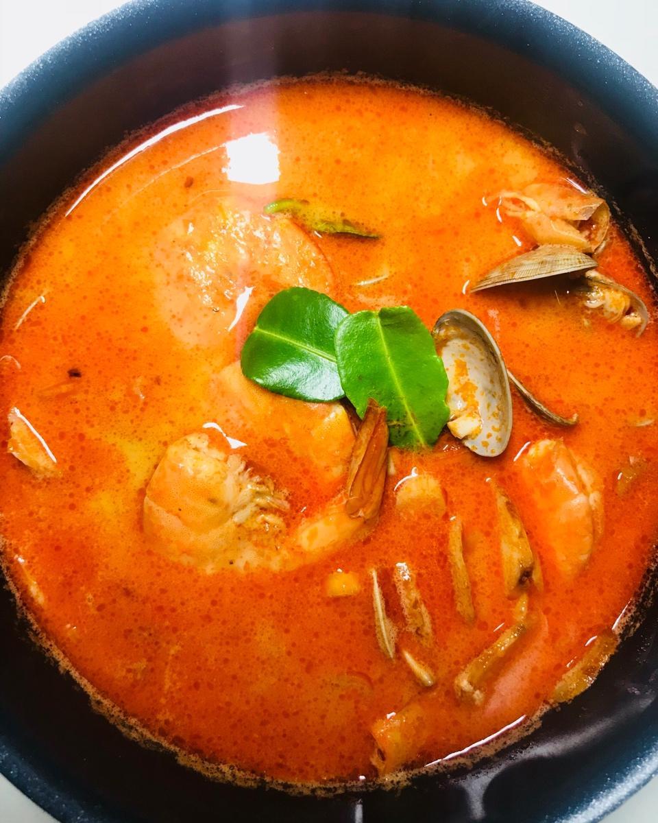 我好喜欢蓝短啊做的泰式冬阴功汤