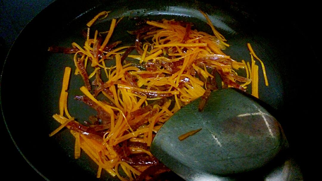 腊肠桂花蛋的做法步骤图 腊肠桂花蛋怎么做好吃 冰山妈咪 下厨房 腊肠桂花蛋的做法步骤图 腊肠桂花蛋怎么做好吃 冰山妈咪 下厨房