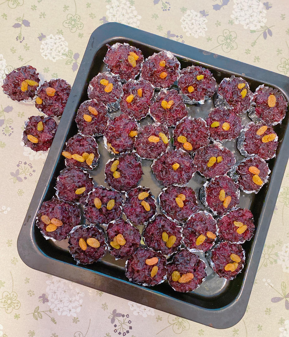 港式点心：黑米糕