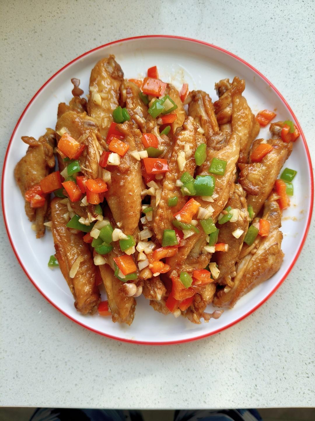 蒜香鸡翅，这才是鸡翅最好吃的做法