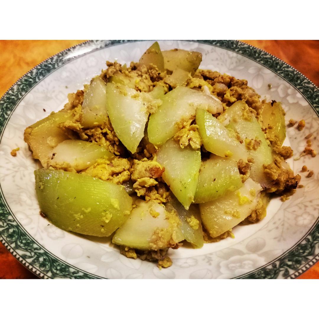 必备家常菜之蒲瓜炒蛋