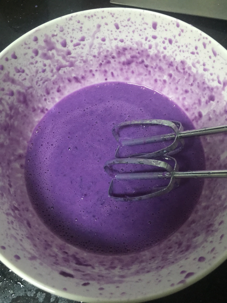 紫薯牛奶鸡蛋蝴蝶面-宝宝辅食的做法 步骤2