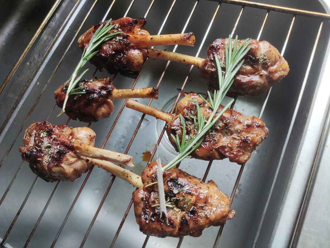 香烤猪腿棒棒骨