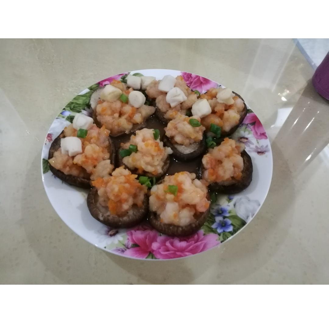 香菇蒸虾盏