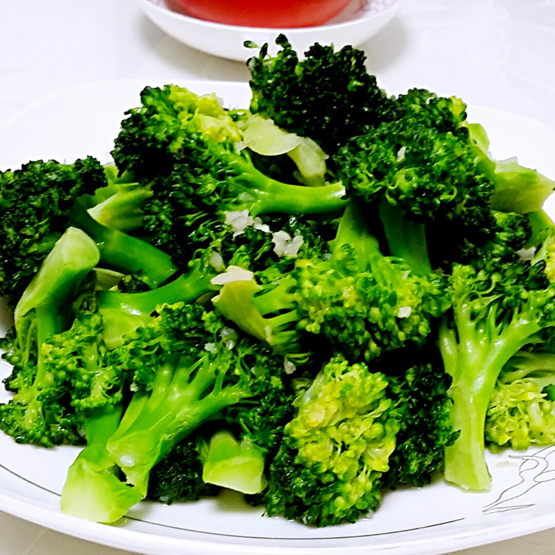 溜达爱美食做的蚝油蒜蓉西兰花