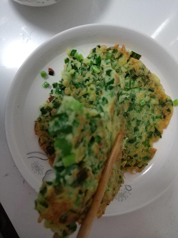 鸡蛋韭菜饼