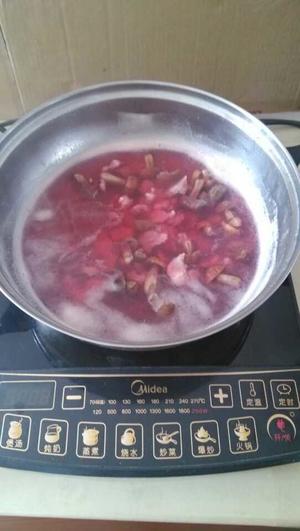 红菇瘦肉汤的做法 步骤7