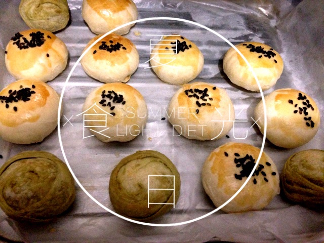 蛋黄酥~紫薯、抹茶、原味~花好月圆，中秋快乐~内附一次做六色蛋黄酥方法~