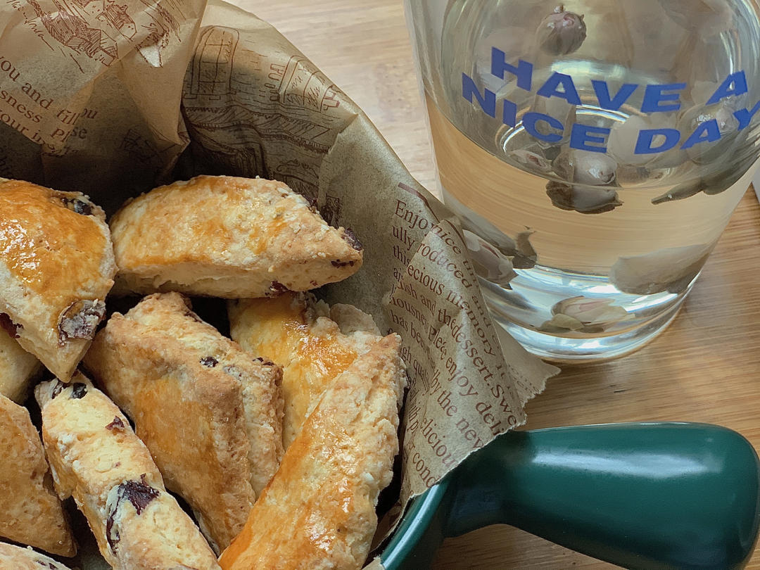 完美裂纹～百分百成功的超好吃奶香司康（禁止搬运）