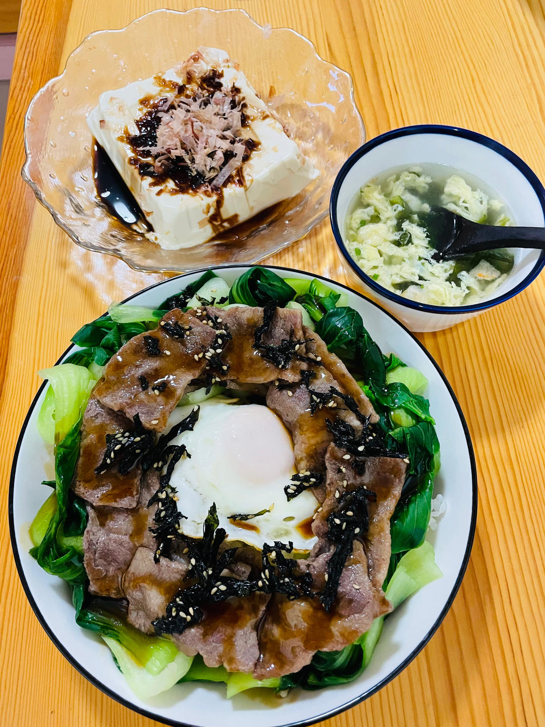 日式烤牛肉饭