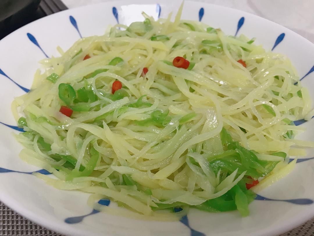 厨师长教你：“如何正确切土豆丝”，家庭必备的硬核小技巧