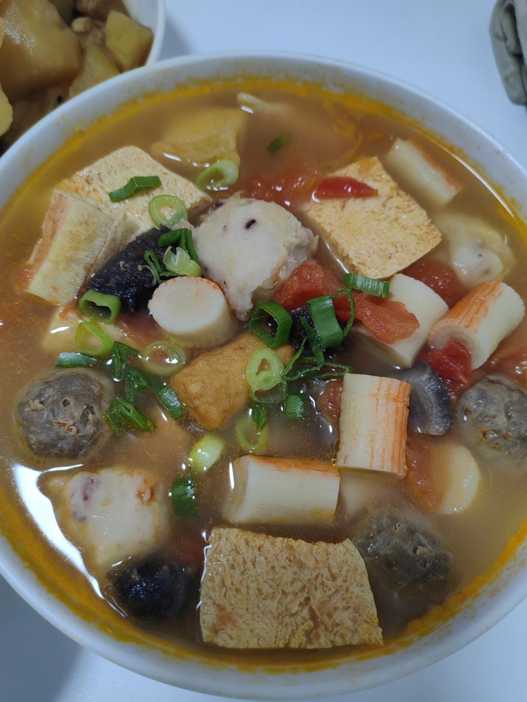 家传浓汤西红柿🍅猪肉丸子汤