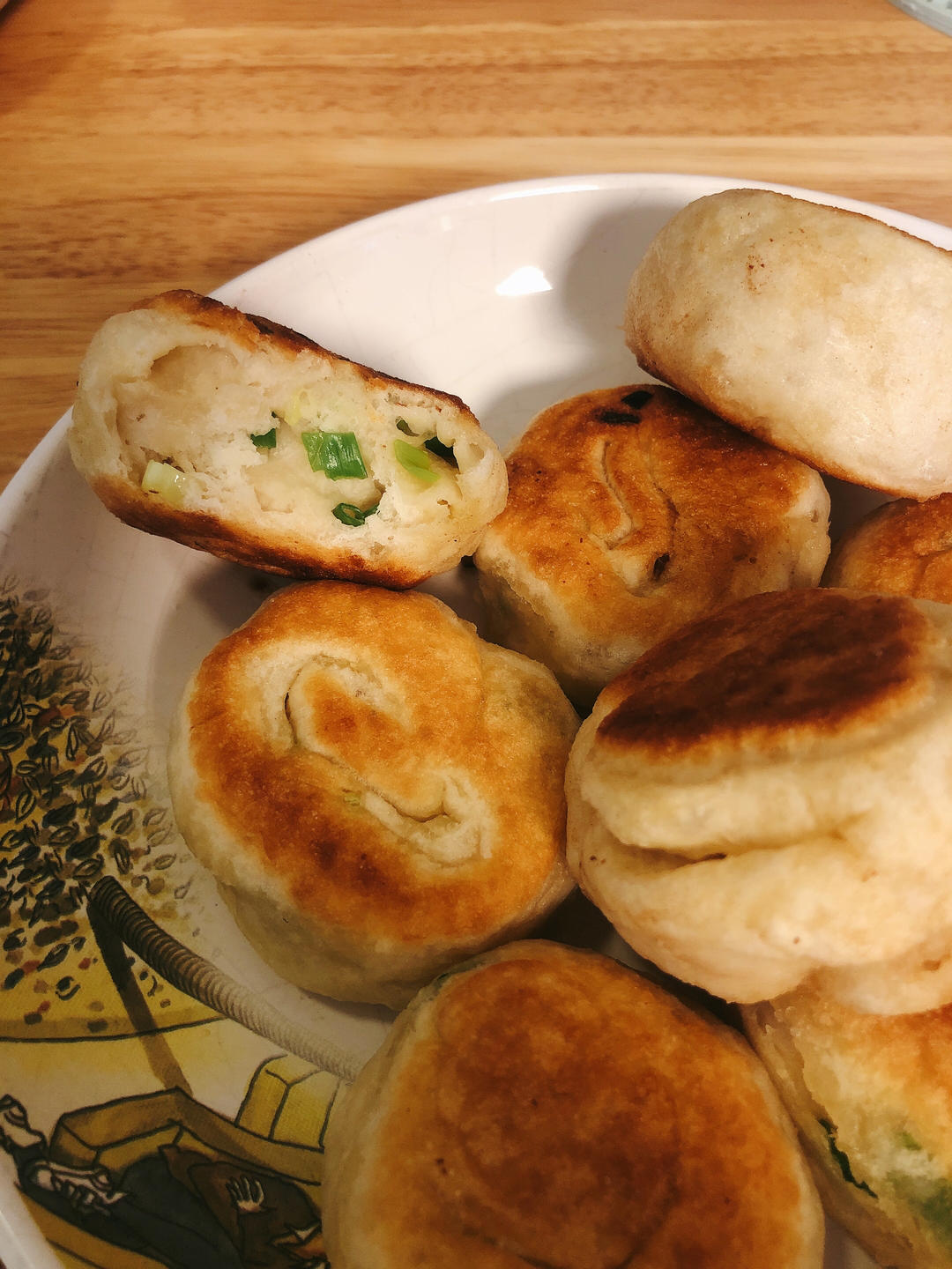 懒人版葱香发面饼 要多软有多软 零失败的方子 附细节视频详解