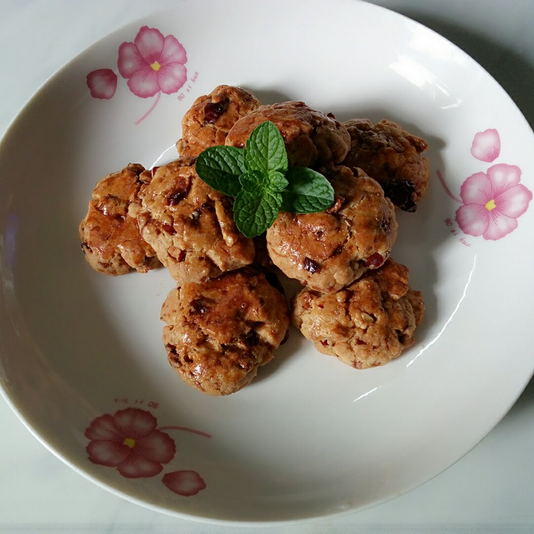 红枣红糖核桃饼干