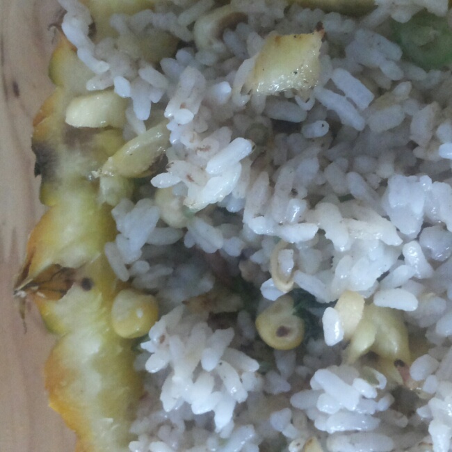 菠萝炒饭