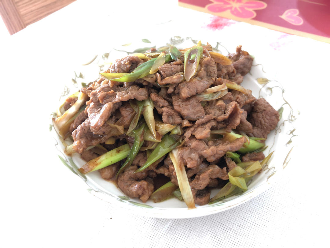 【嗷呜】老北京葱爆羊肉