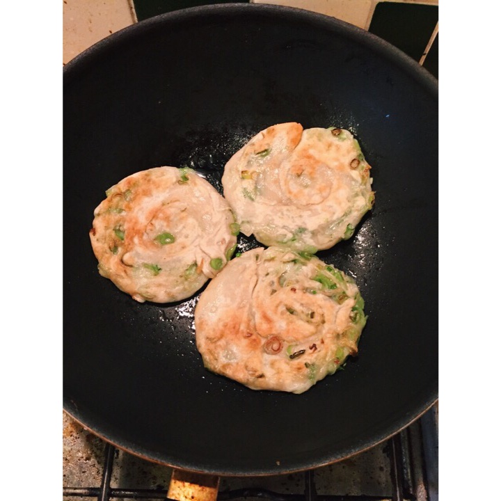 家常葱油饼
