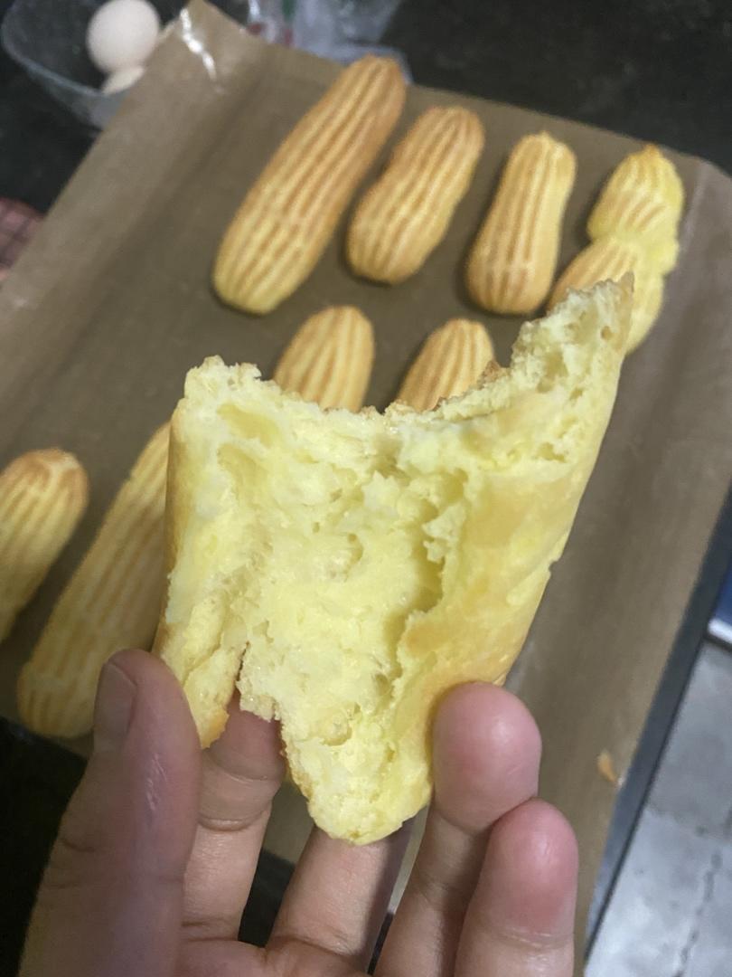 摩卡奶油闪电泡芙（摩卡咖啡卡士达酱）