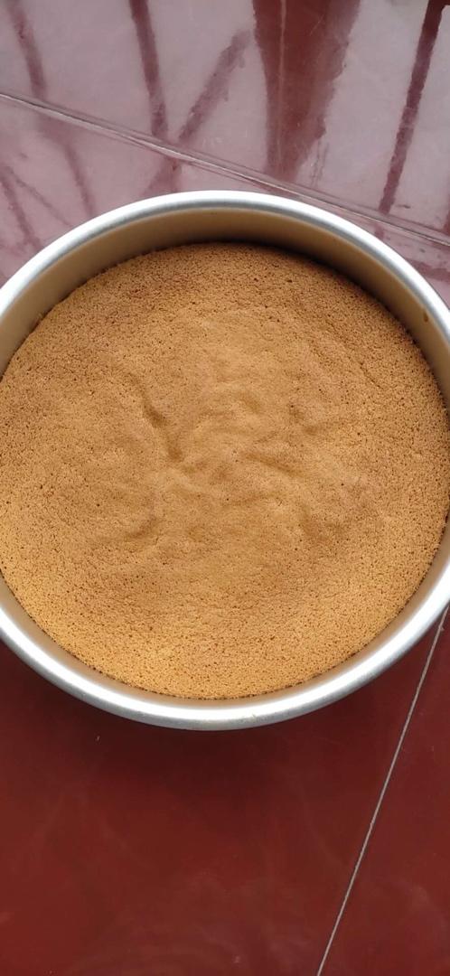 烤箱做蛋糕（戚风蛋糕的做法）