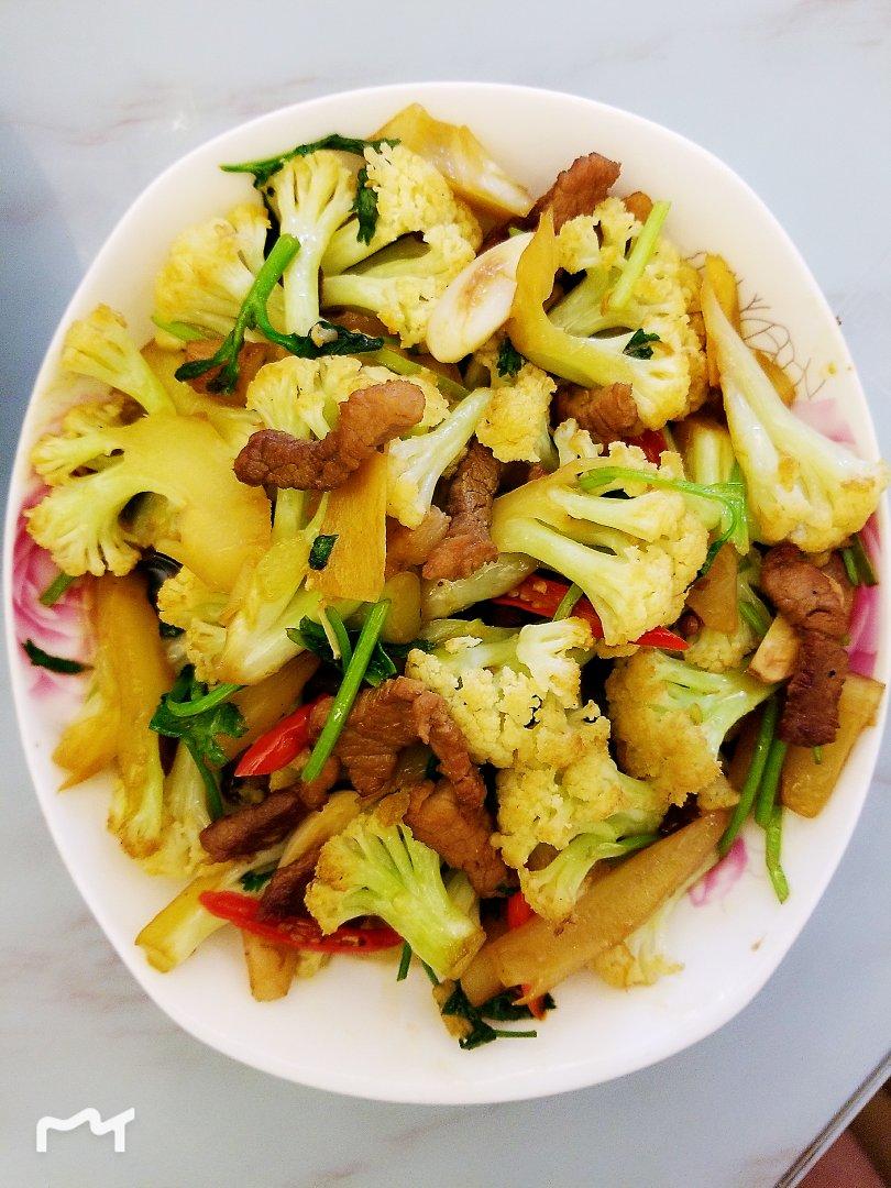 老丁的私房菜-干锅花菜