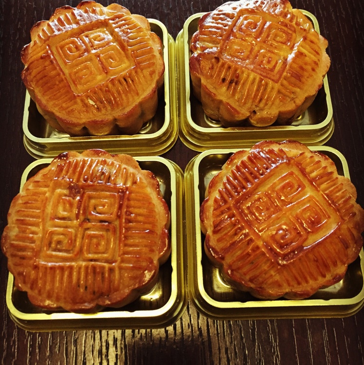 广式五仁月饼