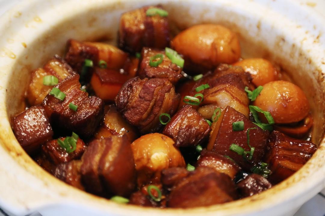 上海红烧肉：红烧肉加鸡蛋，上海人的吃法赞！