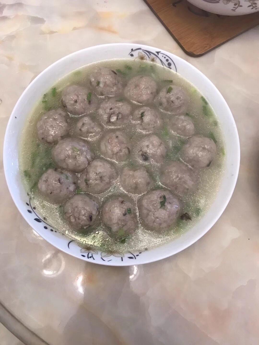 好吃不腻的肉丸子