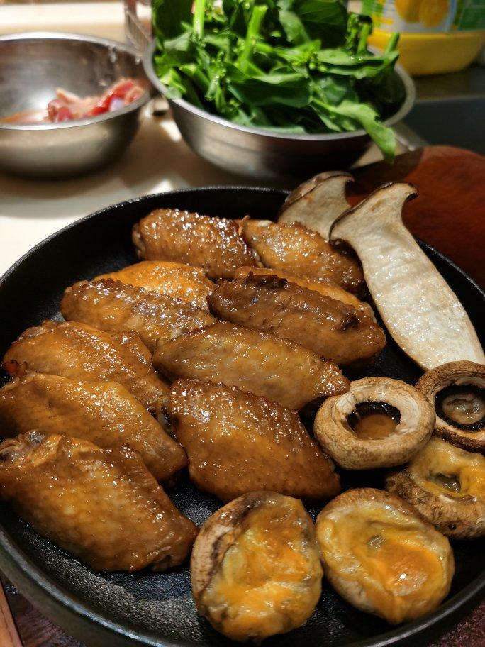 超简单蜜汁烤鸡翅 追剧必备