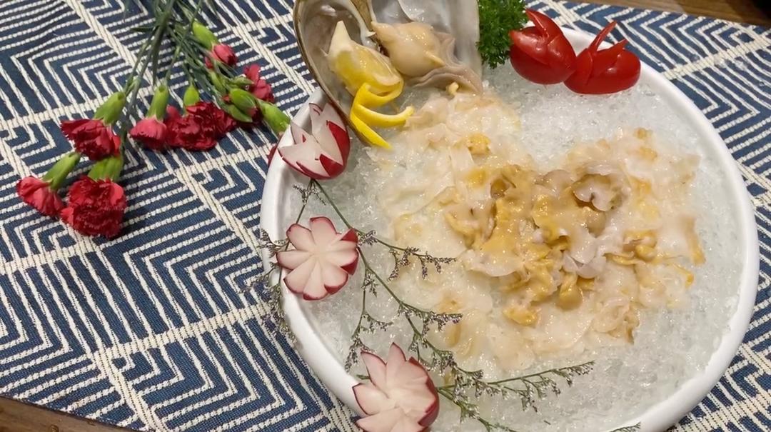 象拔蚌不知如何处理？别急，象拔蚌刺身吃起来！