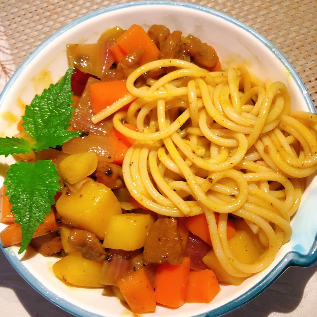 八分钟咖喱牛肉意大利面