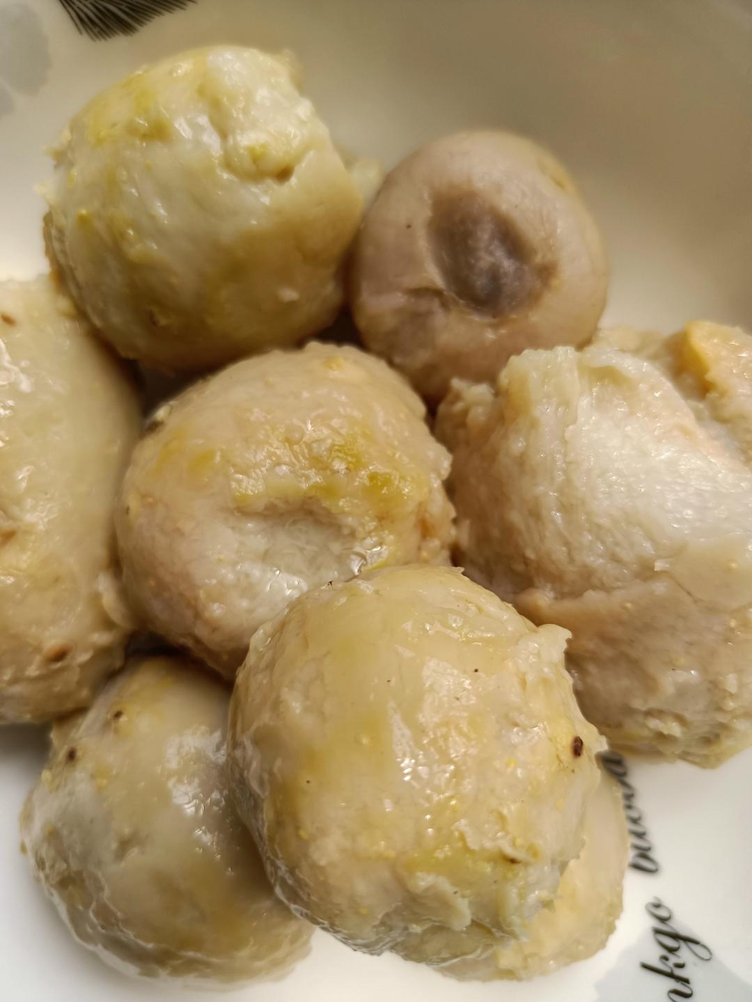 鲜甜鲍鱼椰子鸡汤【3月北鼎蒸炖锅食谱】