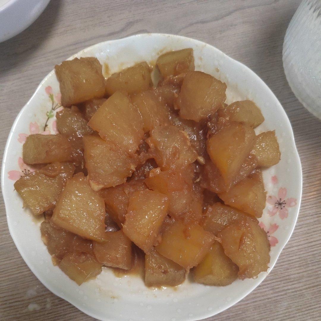 红烧冬瓜最完美做法，不加一滴水，瞬间秒杀红烧肉