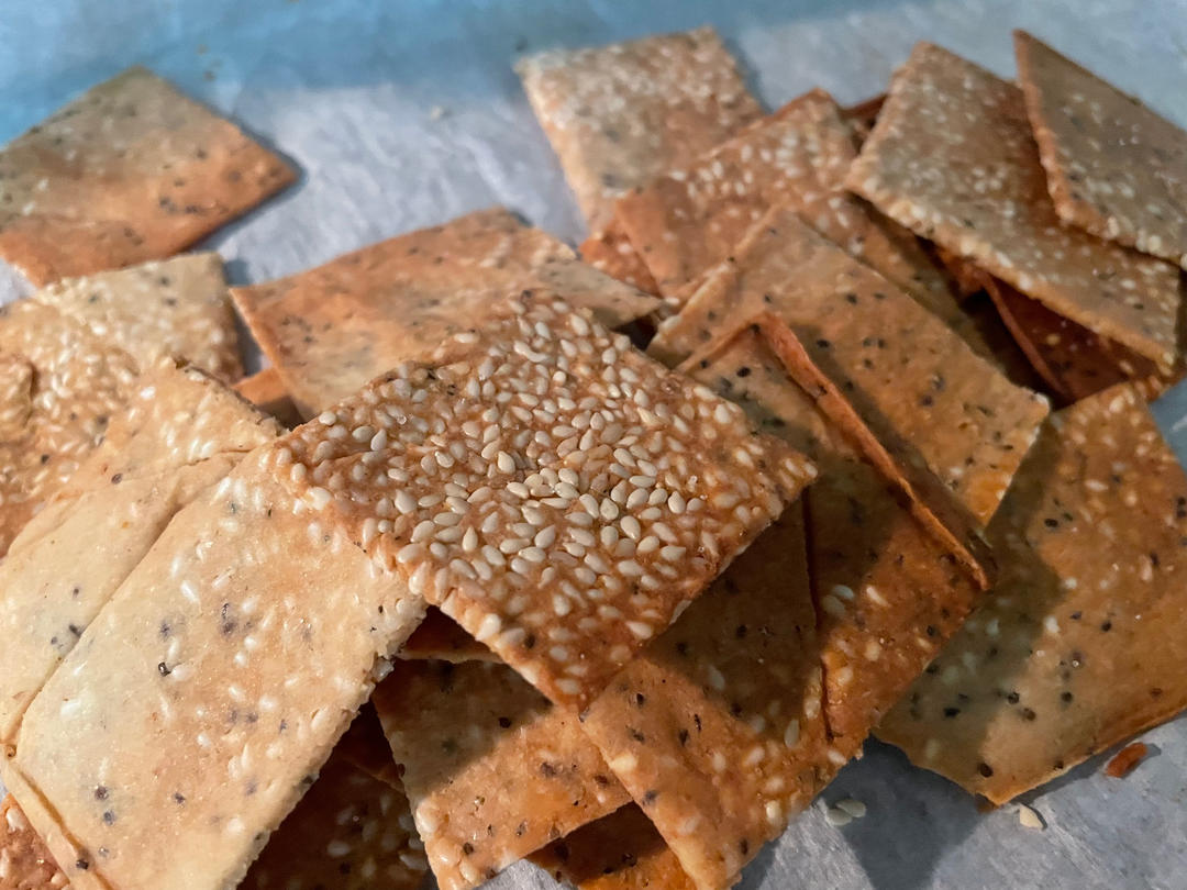 Keto Almond flour cracker