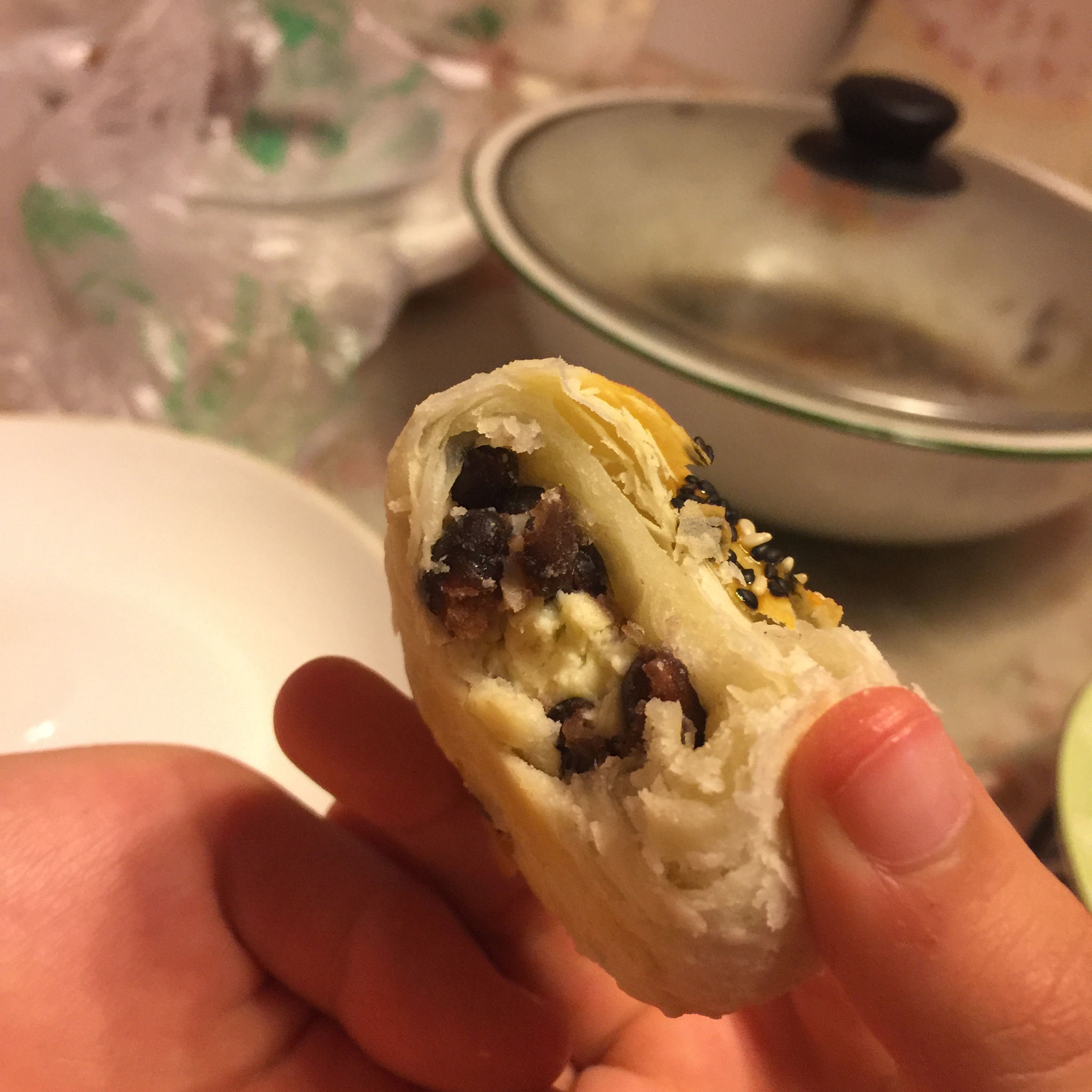 红豆乳酪酥