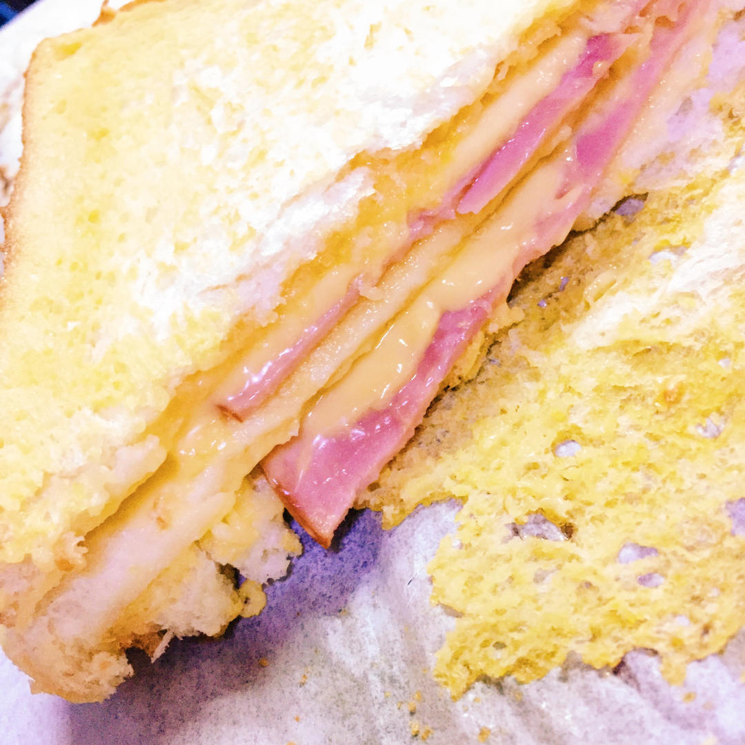 港式西多士（五分钟的快手早餐）