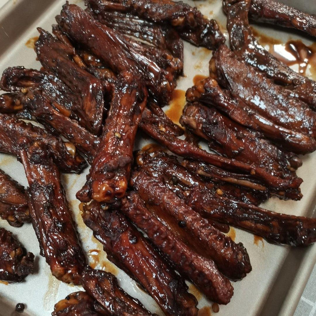 周黑鸭就是这个味儿~~卤鸭舌•鸭翅•鸭脖•鸭肠