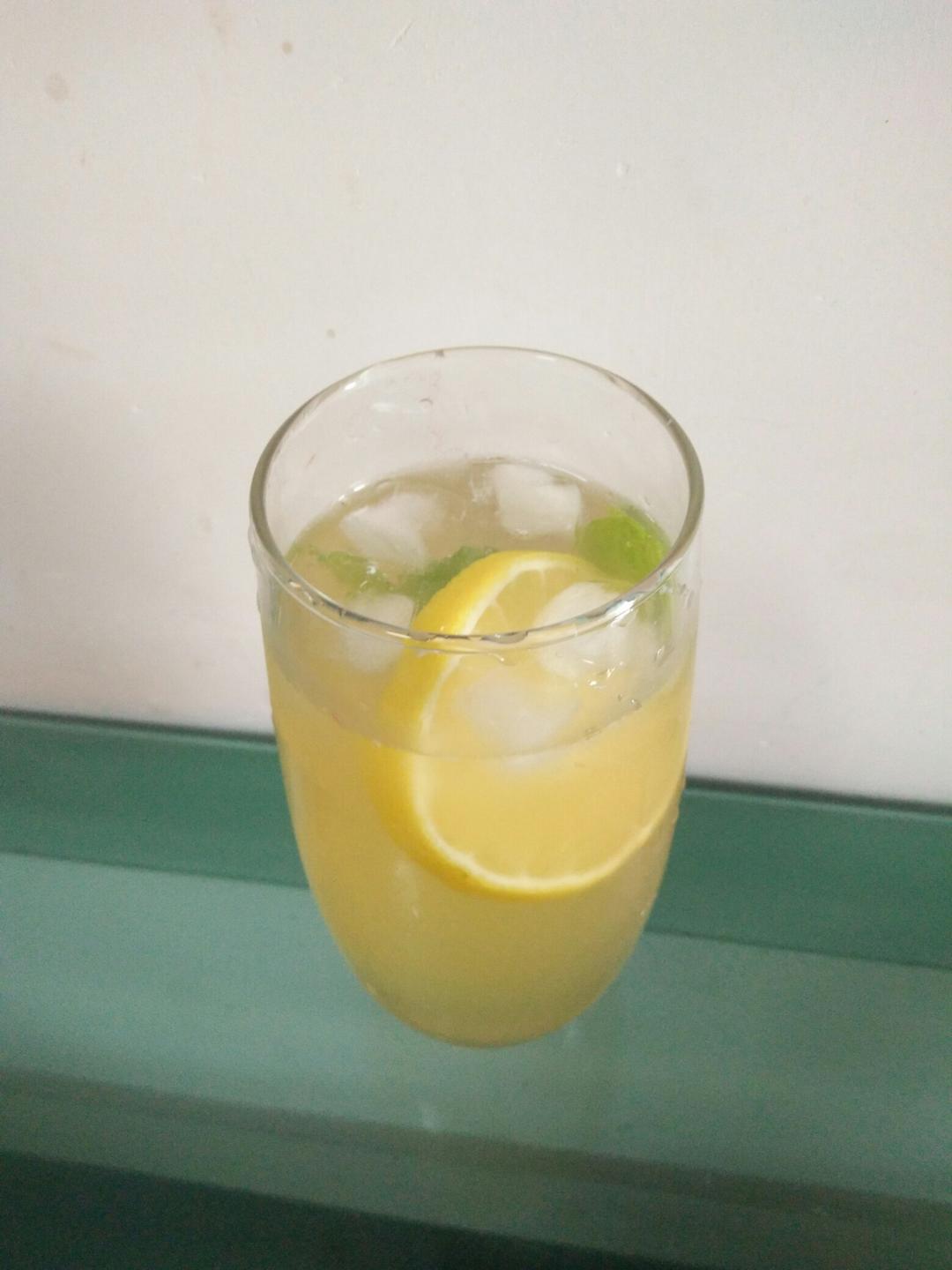 柠檬薄荷冰茶