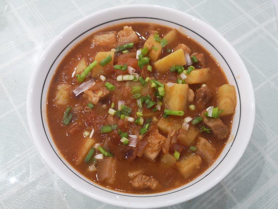 番茄土豆炖牛肉