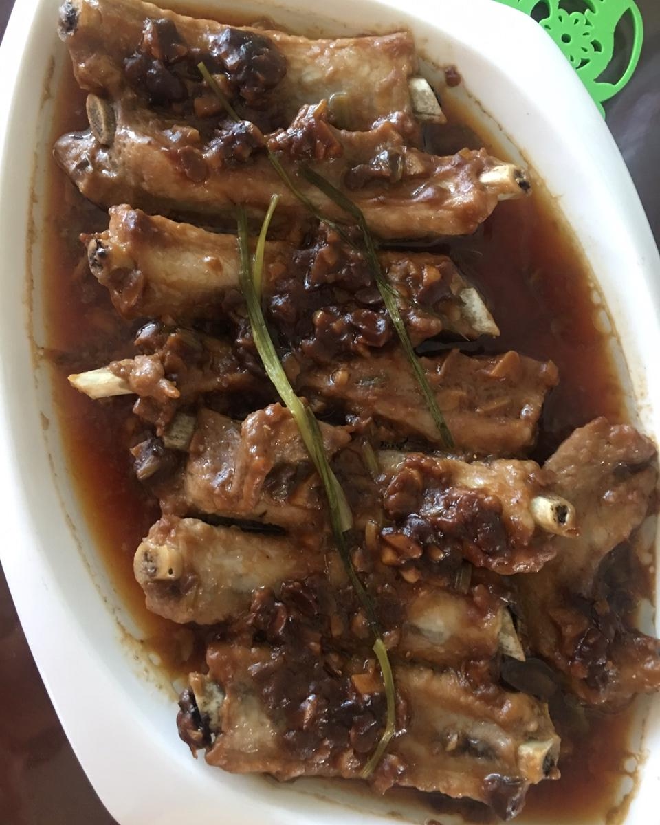 豆瓣酱蒸排骨（酱香排骨）
