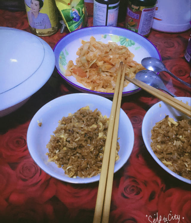 酱油炒饭(超级简单)