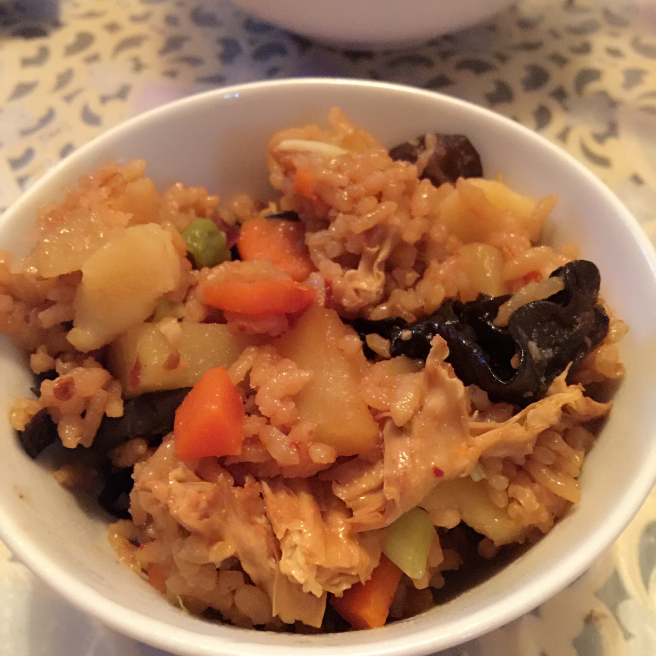 土豆焖饭（电饭锅版）