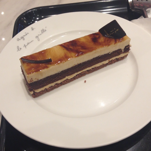 百利甜冻芝士蛋糕