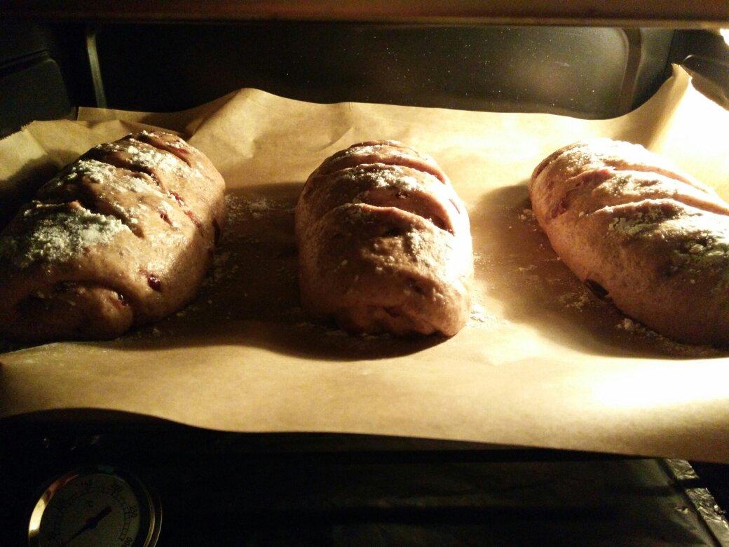 蔓越莓全麦黑糖面包