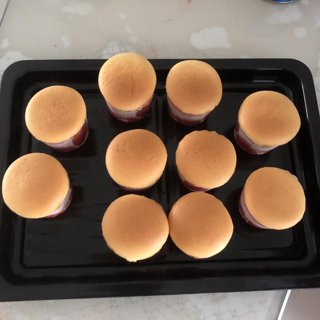 炼乳纸杯蛋糕