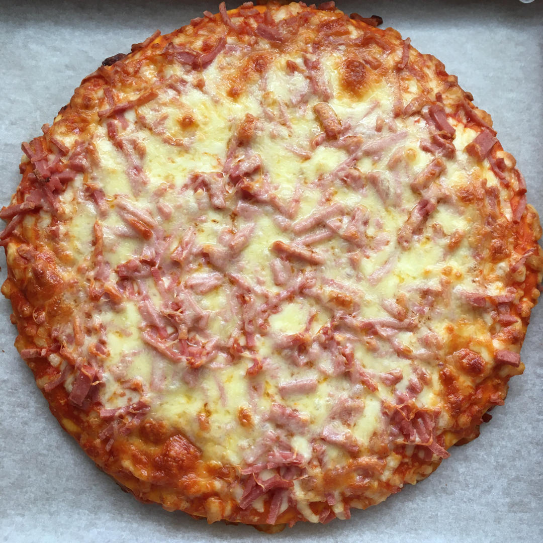 培根火腿披萨