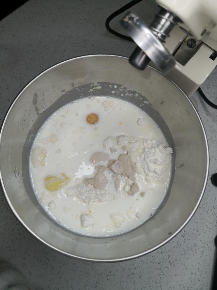 纯奶手撕吐司的做法 步骤1