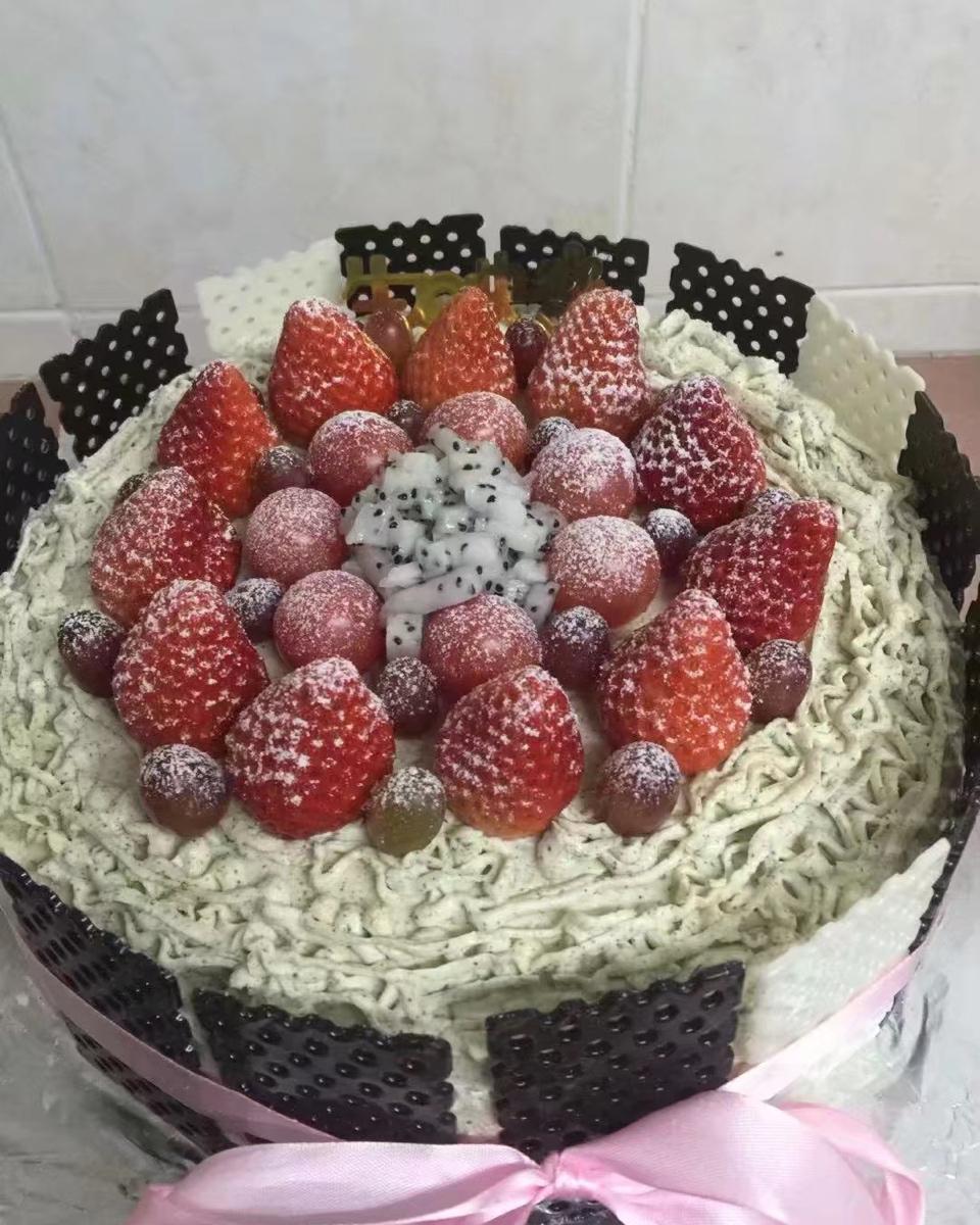 8寸水果生日蛋糕