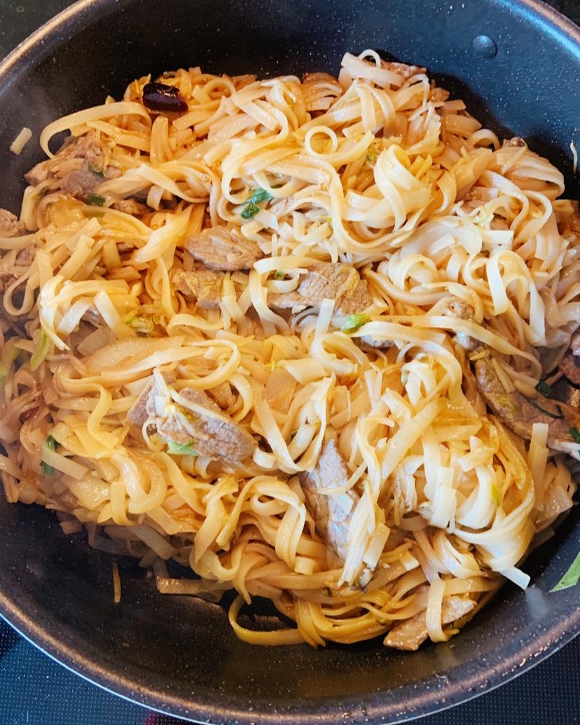 黄豆芽炒粉条