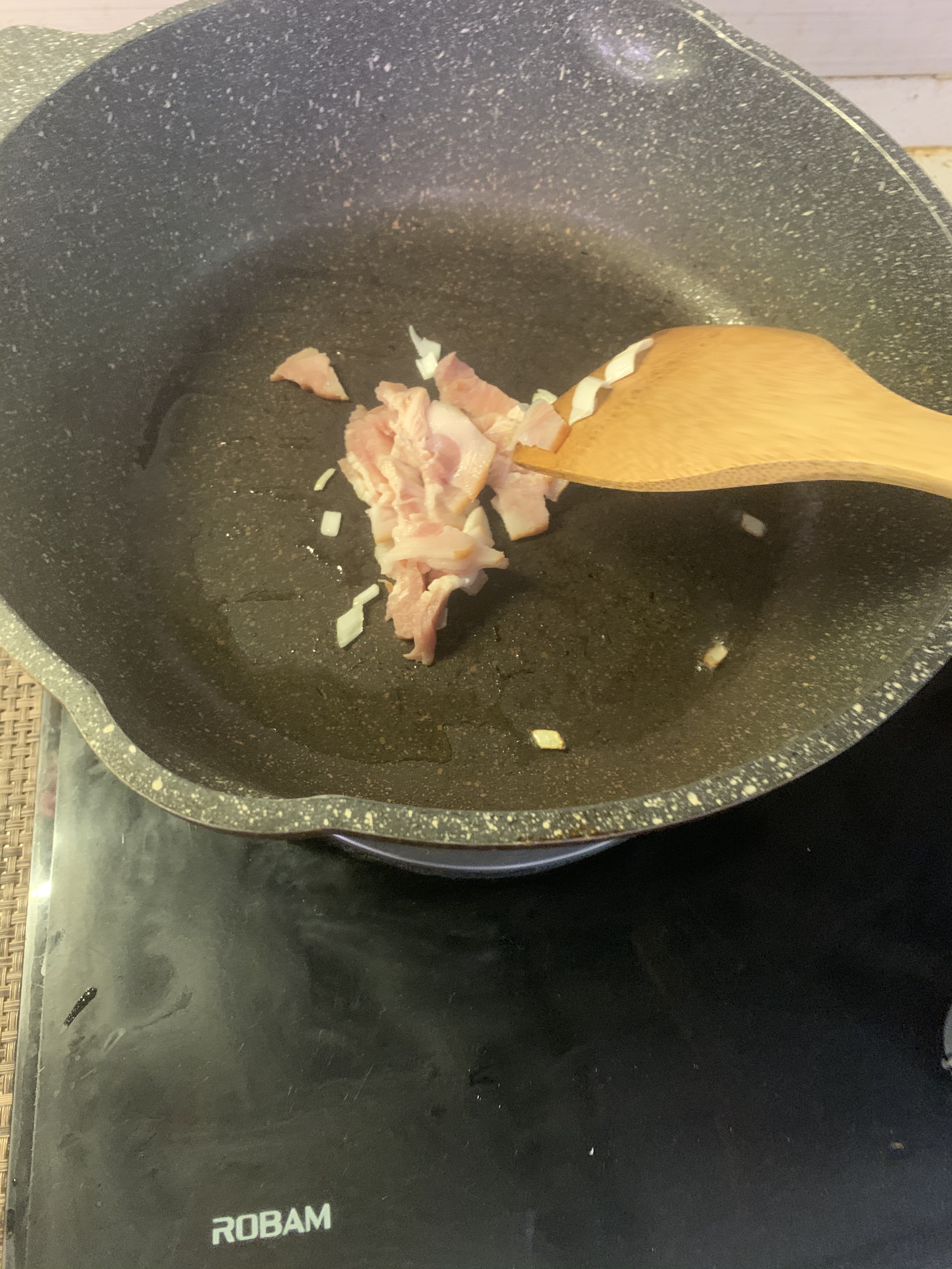 生酮-奶油牛油果培根汤的做法 步骤7